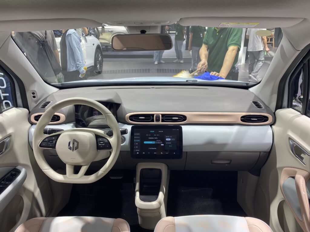 Wuling SUV